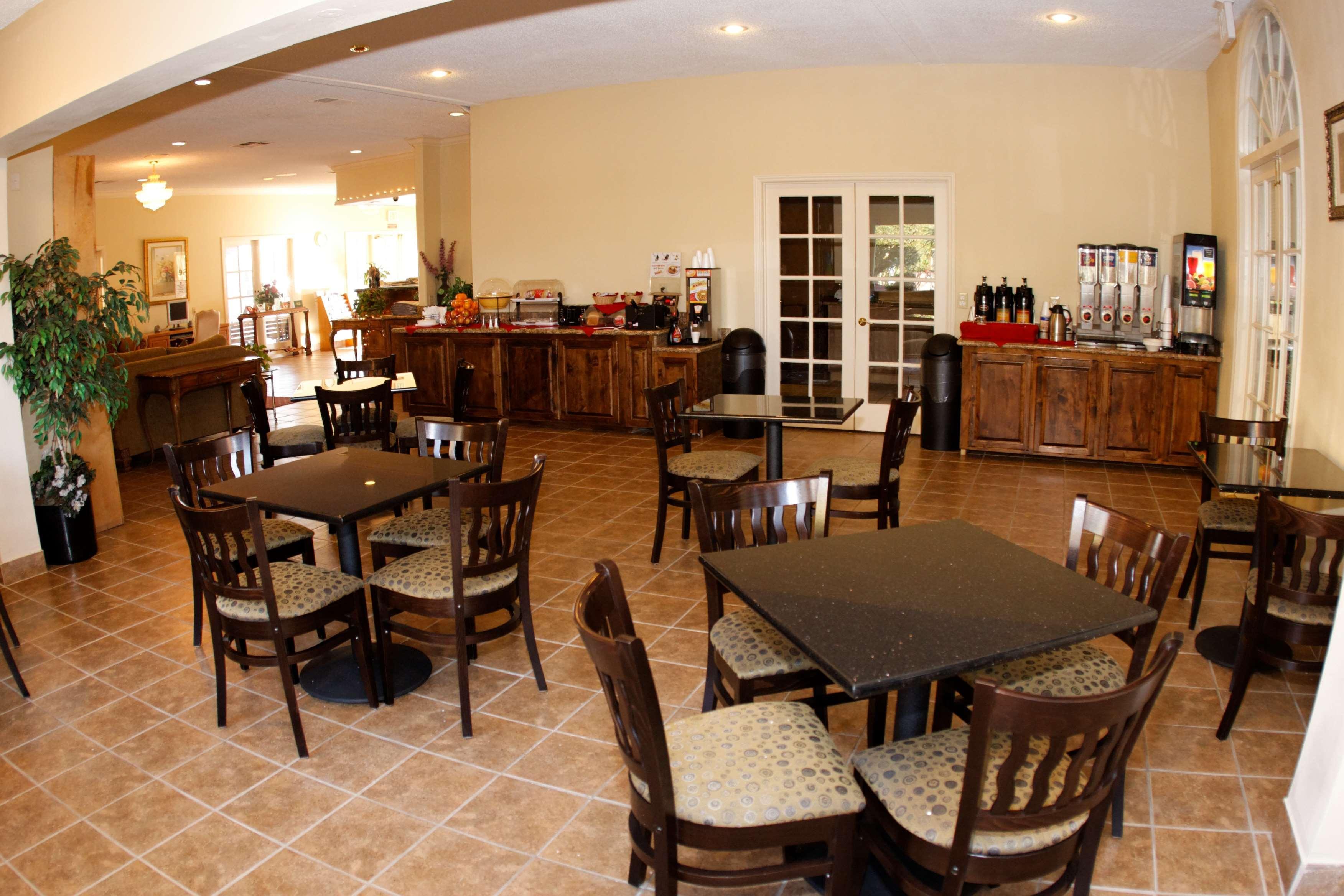 Best Western Plus Hill House Bakersfield Servizi foto